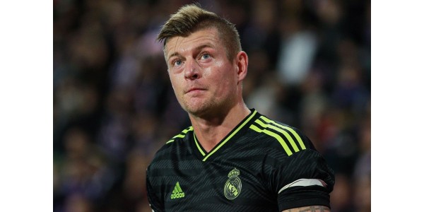 Real Madrid hat Toni Kroos immer noch nicht von einem Verbleib überzeugt